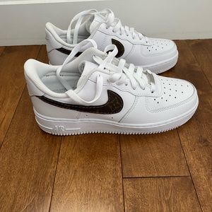 Nike Air Force 1